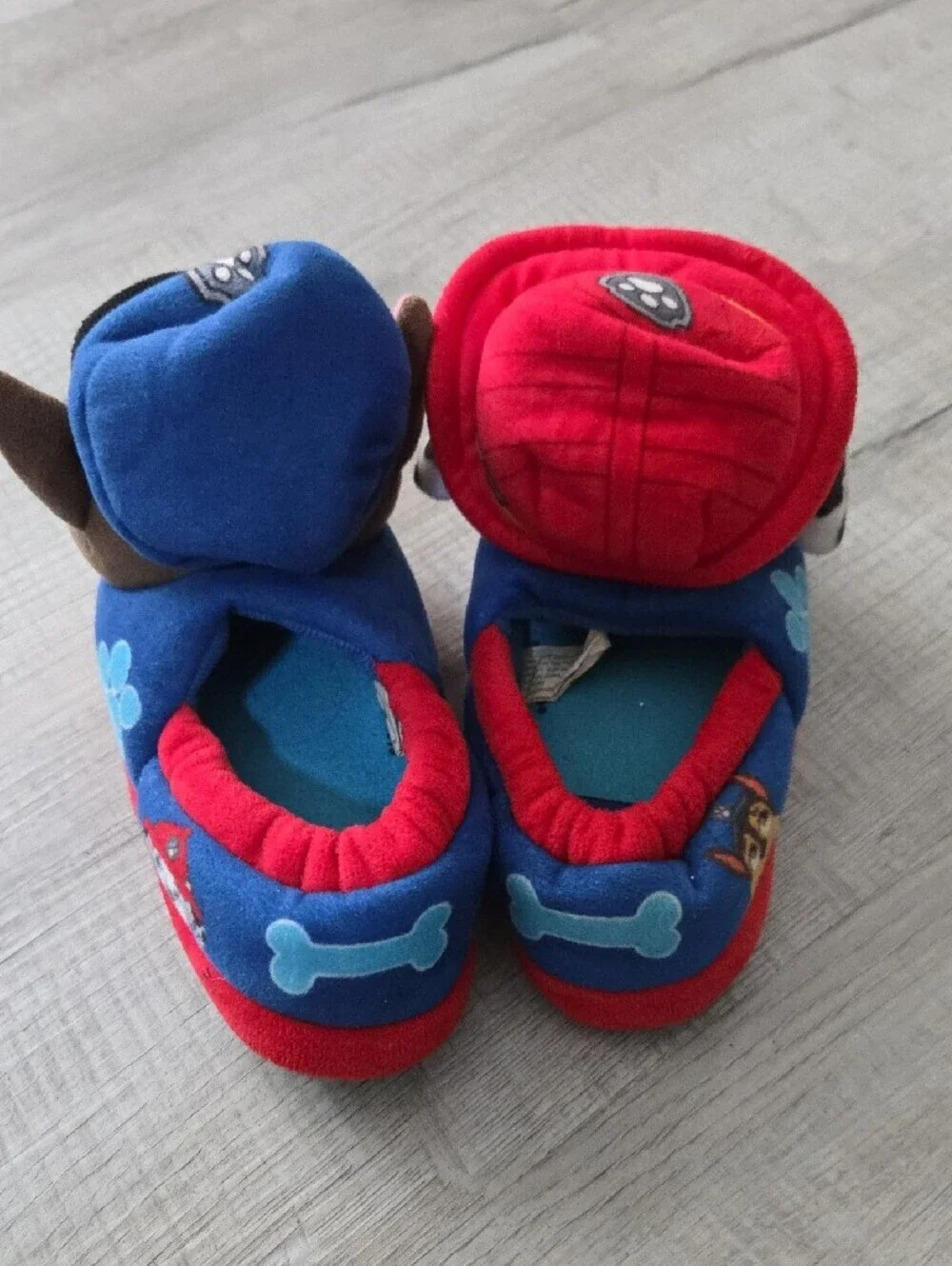 Paw Patrol Character Plush Kids Slippers in Red and Blue Size 9/10